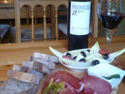 Foto: Olive Brot und Wein
